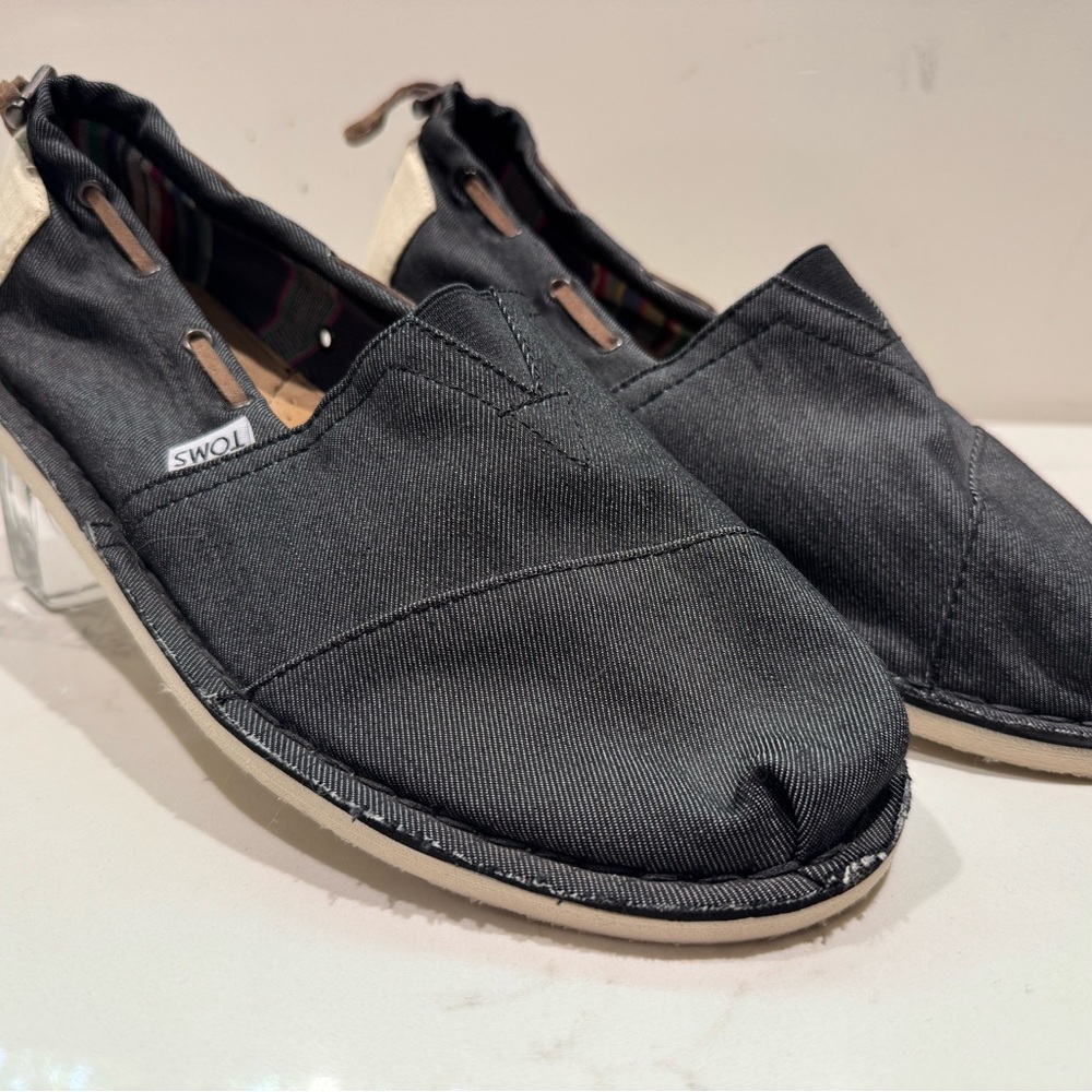 TOMS Men's faded black denim look Slip-On Shoes